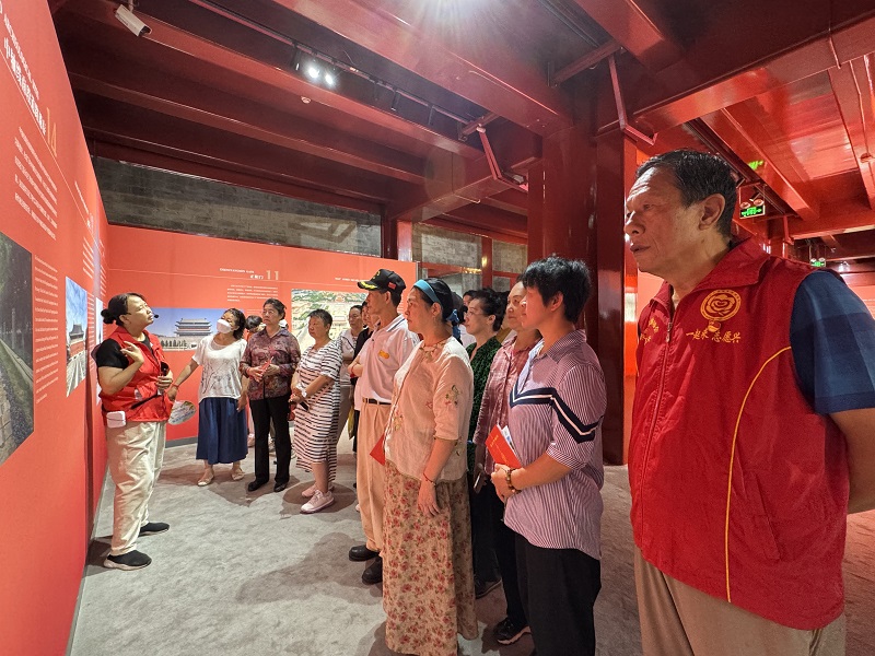 北京榜样走进正阳门箭楼 聆听历史回响 感悟文化传承